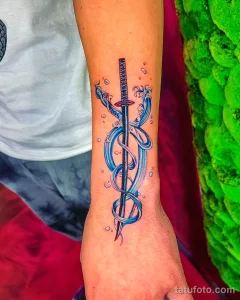 интересный рисунок татуировки 09.05.22 №0624 - interesting tattoo design tatufoto.com