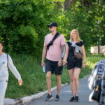 молодой парень с геометрическими татуировками на левой руке34 - Уличная тату 22062022 №242 - tatufoto.com