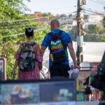 мужчина с тату иероглифы и тату надписями на руке44 - Уличная тату 22062022 №414 - tatufoto.com