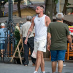 Тату с греческой скульптурой на правой руке парня 1 tatufoto.com - уличная тату