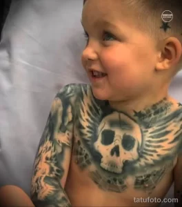 фото - В Нью-Йорке арестовали мать за татуировку сына 23.11.22 №0011 - tatufoto.com