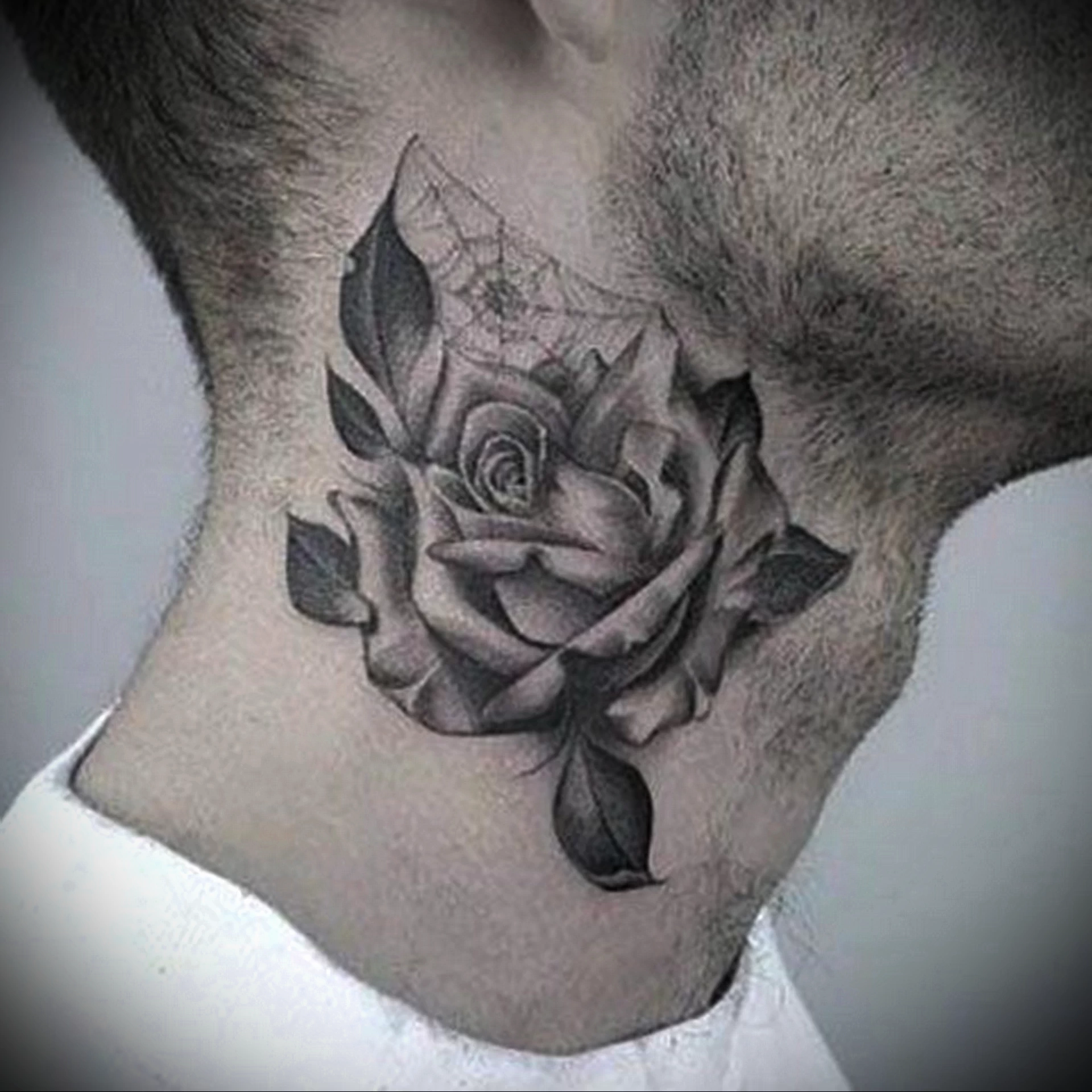 Что означает тату розы у мужчин