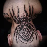 Фото паук на шее тату 23.01.23 №0018 - tatufoto.com