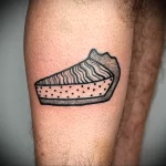 Фото пример татуировки с рисунком пирога 24.01.23 №0173 - tatufoto.com