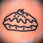 Фото пример татуировки с рисунком пирога 24.01.23 №0189 - tatufoto.com