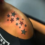Фото рисунка татуировки звезда для денег 18.01.23 №0020 - tatufoto.com