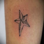 Фото рисунка татуировки звезда для денег 18.01.23 №0046 - tatufoto.com