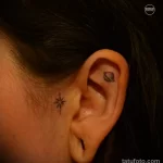 Фото рисунка татуировки на ухе 11.01.23 №0086 - tatufoto.com