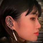 Фото рисунка татуировки на ухе 11.01.23 №0182 - tatufoto.com