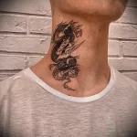 Фото тату дракон на шее 23.01.23 №0009 - tatufoto.com