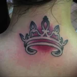 Фото тату корона на шее 23.01.23 №0014 - tatufoto.com