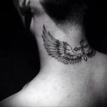Фото тату крылья на шее 23.01.23 №0016 - tatufoto.com