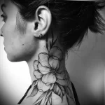 Фото тату на шее для девушек 23.01.23 №0024 - tatufoto.com