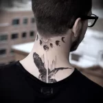 Фото тату на шее мужские 23.01.23 №0020 - tatufoto.com