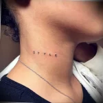 Фото тату на шее мужские 23.01.23 №0028 - tatufoto.com