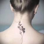 Фото тату на шее сзади 23.01.23 №0014 - tatufoto.com