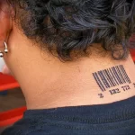 Фото тату штрих код на шее 23.01.23 №0010 - tatufoto.com