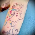 Детский варианты рисунка с медсестрой в татуировке на правой руке - tatufoto.com 110223 - 014