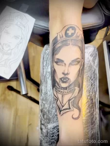Рисунок татуировки медсестра вампирша - tatufoto.com 110223 - 055