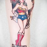 Татуировка с рисунком медсестры Супергероя на пьедестале - tatufoto.com 110223 - 180