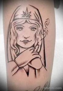 рисунок татуировки медсестра с косяком и значком марихуаны - tatufoto.com 110223 - 062