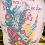 рисунок татуировки медсестра со шприцом в руках надписи и цветы - tatufoto.com 110223 - 068