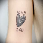 татуировка сердца и надпись люблю тебя - tatufoto.com 010323 - 066