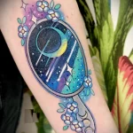 цветной рисунок татуировки Космос в зеркале