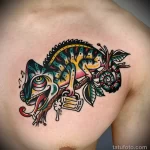рисунок татуировки с пьяным хамелеоном у которого в лапке бокал пива - tatufoto.com 200423 - 067