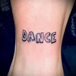 татуировки с надписью танец внизу ноги - tatufoto.com 230423 - 091