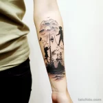A breathtaking tattoo on the womans forearm with a c cacbe c bfb cbbbcc _1_2 191123 tatufoto.com