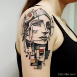. Cubist inspired face on shoulder. tattoo v 16.11.2023 tatufoto.com 021