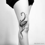 Tattoo concept with a graceful swan in a minimalist dd fe e bfb _1 221123 tatufoto.com