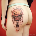 . Whimsical hot air balloon on hip. tattoo v 16.11.2023 tatufoto.com 059