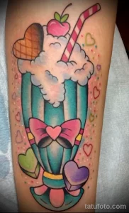 Пример рисунка татуировки с молочным коктейлем 12.11.2023 tatufoto.com 037