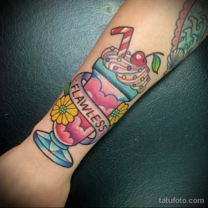 Пример рисунка татуировки с молочным коктейлем 12.11.2023 tatufoto.com 041