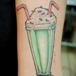 Пример рисунка татуировки с молочным коктейлем 12.11.2023 tatufoto.com 049