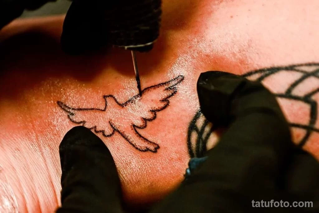 Tattoos from the ashes of deceased relatives and loved ones - image for article 2 - tatufoto.com 01