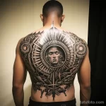 Фото пример красивой татуировки на темной коже человека 191123 tatufoto.com (12)
