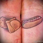 Фото пример рисунка тату с сосиской - 11,11,2023 tatufoto.com 03