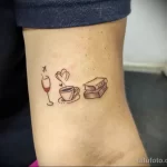 Фото пример рисунка татуировки про кофе - 01,11,2023 - tatufoto.com 030
