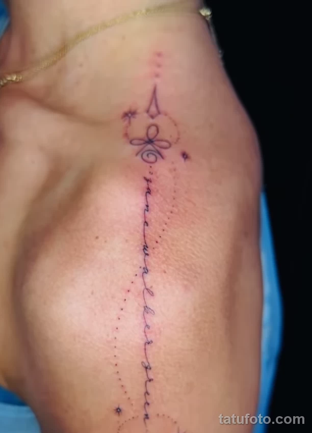 Шарна Берджесс – новый рисунок татуировки в честь сына - фото для tatufoto.com 8