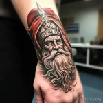 уник тату фото tattoo A miniature but detailed drawing of Santa Claus on the wrist, with an emphasis on his traditional headdress 5_2 13.11.2023 tatufoto.com 47