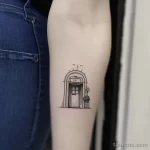 Фото тату про метро - Minimalist tattoo of a subway entrance style raw fde ba aa aebeec _1 - 080124 tatufoto.com 025