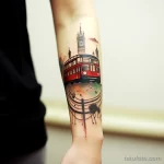 Фото тату про метро - Tattoo Retro London Underground train tattoo on f acfab da f b bdeeecbf _1 - 080124 tatufoto.com 141