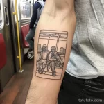 Фото тату про метро - Tattoo showcasing the anonymity of subway riders cce df bd d ebb - 080124 tatufoto.com 148