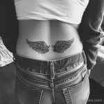 Интимное тату на фото - Angel wings tattoo on the lower back style raw ebdbd ec ac db - 080224 tatufoto.com 013