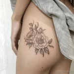 Интимное тату на фото - Delicate peony tattoo on the hip bone style raw ffe dd ebd _1_2_3 - 080224 tatufoto.com 181