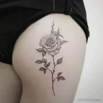 Интимное тату на фото - Delicate rose tattoo on the hip bone style raw aaae c e bedaa _1_2_3 - 080224 tatufoto.com 189
