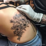 Интимное тату на фото - Final touches on an intimate tattoo style raw s af d f a ba - 080224 tatufoto.com 232